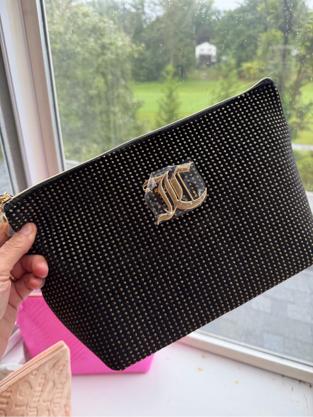 Juicy Couture Amazing set of 3 NWT Zipper Cases w Gold Logo Tan Pink Glitter - Picture 5 of 12